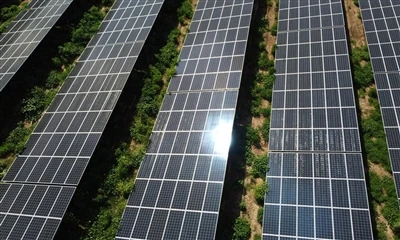 Il-Ġermanja tagħti 317MW f'irkant solari fuq il-bejt b'żieda żgħira fil-prezz