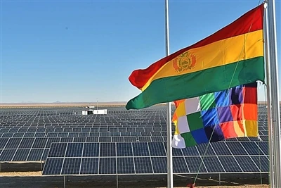 Id-Deputat Ministru tal-Enerġija Bolivjana jfaħħar il-progress rinnovabbli ta...