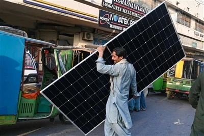 Ditti tal-Qoxra tal-Multa tal-Pakistan ₨ 111 biljun għal frodi ta 'importazzj...